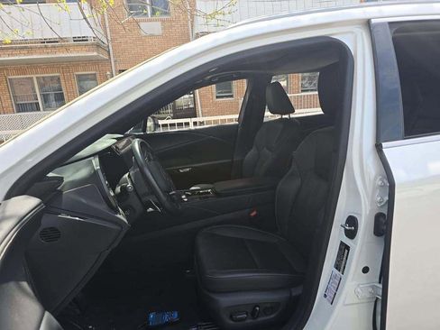 Used 2023 Lexus RX 350 Premium Plus w/ Cold Area Package AWD/4WD image 9