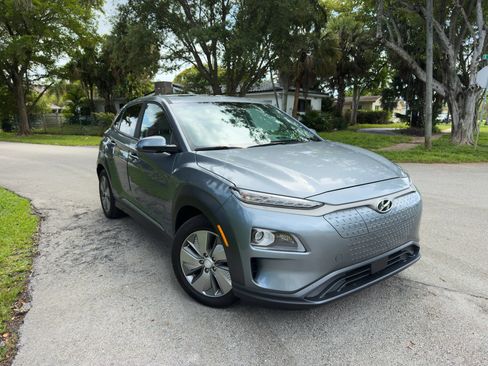Used 2021 Hyundai Kona Ultimate w/ Cargo Package FWD image 14