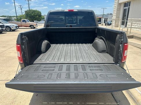 Used 2018 Ford F150 XLT w/ Equipment Group 302A Luxury RWD image 11