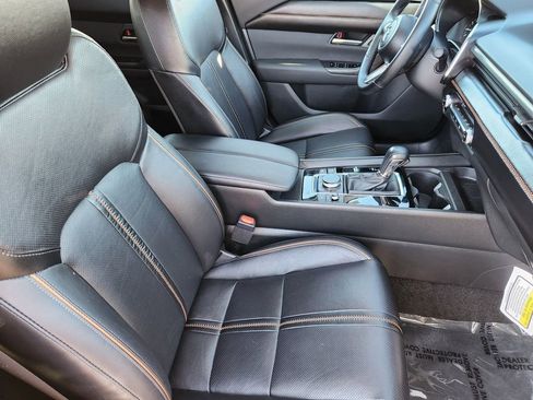 Certified 2025 MAZDA CX-50 AWD 2.5 S w/ Cargo Package image 4