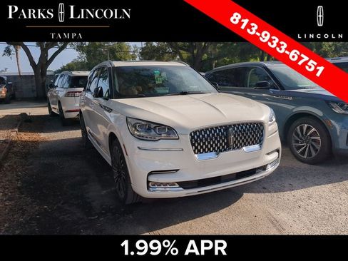 Used 2024 Lincoln Aviator Black Label w/ Dynamic Handling Package AWD/4WD image 2