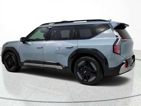 Used 2024 Kia EV9 GT-Line AWD/4WD image 6