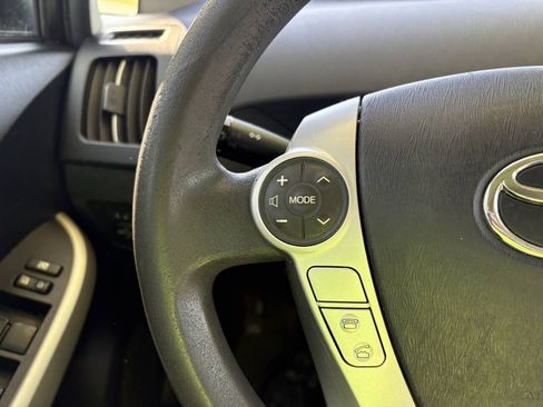 Used 2013 Toyota Prius Two FWD image 14
