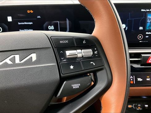 Used 2026 Kia Sportage X-Line w/ X-Line Technology Package image 25