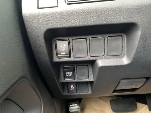 New 2026 Nissan Frontier SV image 23