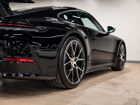 Used 2026 Porsche 911 Carrera T image 32