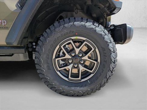 New 2026 Jeep Wrangler Unlimited Rubicon w/ Safety Group image 16