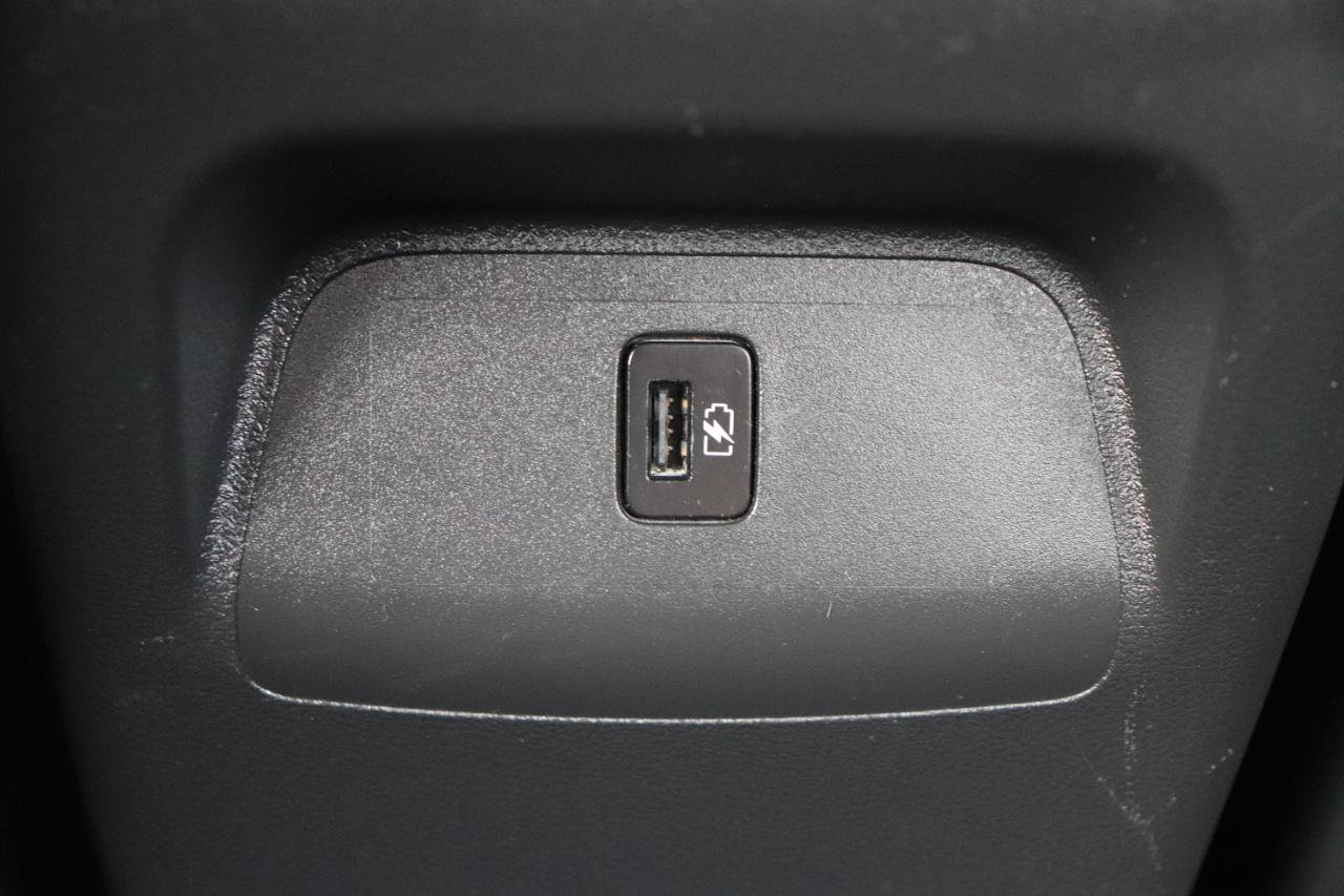 Used 2025 Nissan Sentra SR w/ Midnight Edition FWD image 21