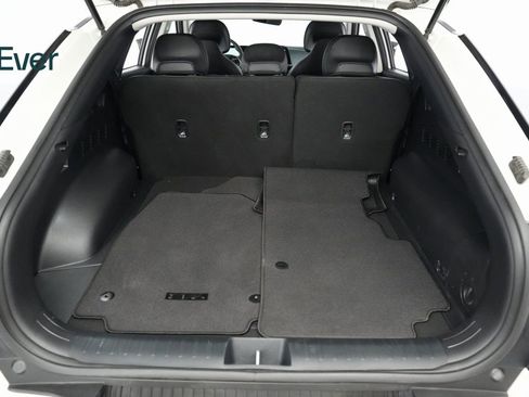 Used 2024 Kia EV6 Light image 25