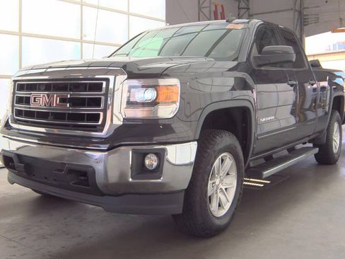 Used 2015 GMC Sierra 1500 SLE w/ SLE Value Package AWD/4WD image 24