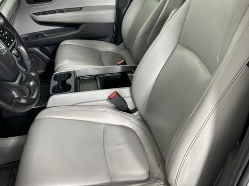 Used 2024 Honda Odyssey EX-L image 10