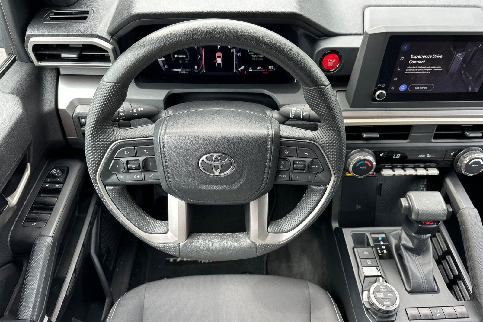 Used 2024 Toyota Tacoma TRD Off-Road w/ TRD Off Road Upgrade Package AWD/4WD image 15