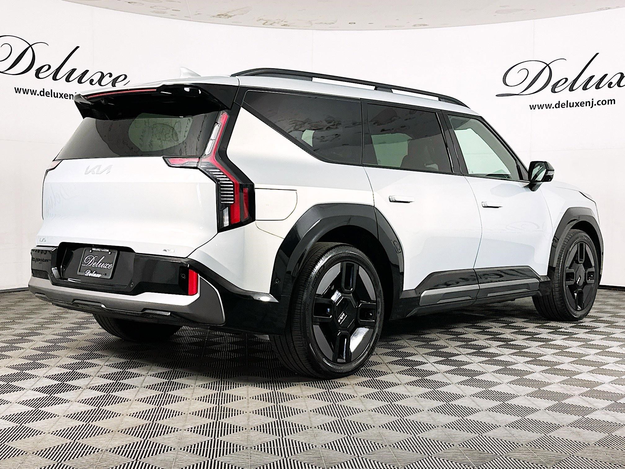 Used 2024 Kia EV9 GT-Line AWD/4WD image 6