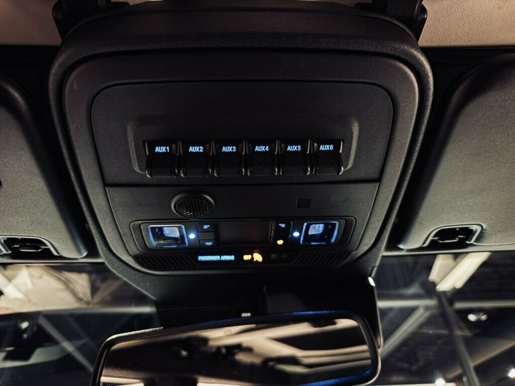 Used 2024 Ford Bronco Wildtrak AWD/4WD image 19
