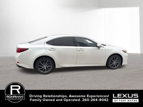 Used 2017 Lexus ES 350 image 10