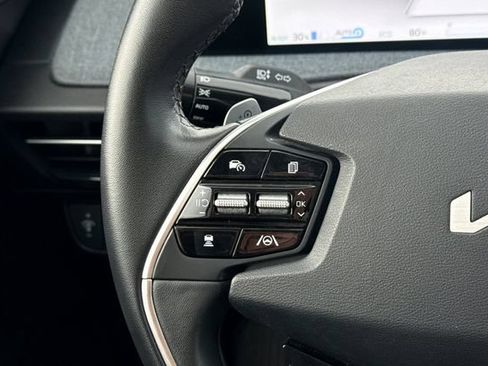 Certified 2024 Kia EV6 Light RWD image 32