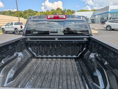 New 2026 Chevrolet Colorado W/T w/ WT Custom Package RWD image 9