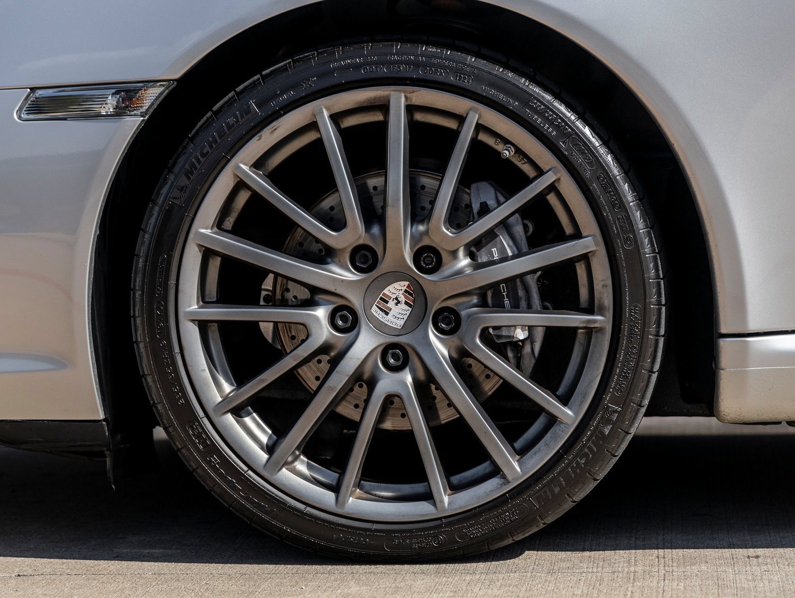 Used 2008 Porsche 911 Carrera RWD image 13