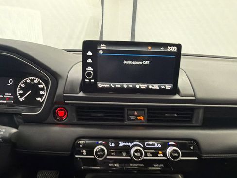 Used 2023 Honda Pilot Touring image 30