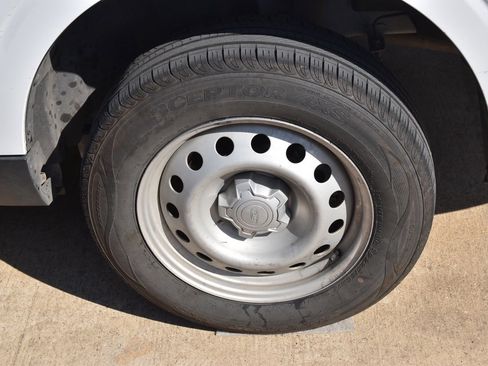 Certified 2024 Ford Maverick XL image 10