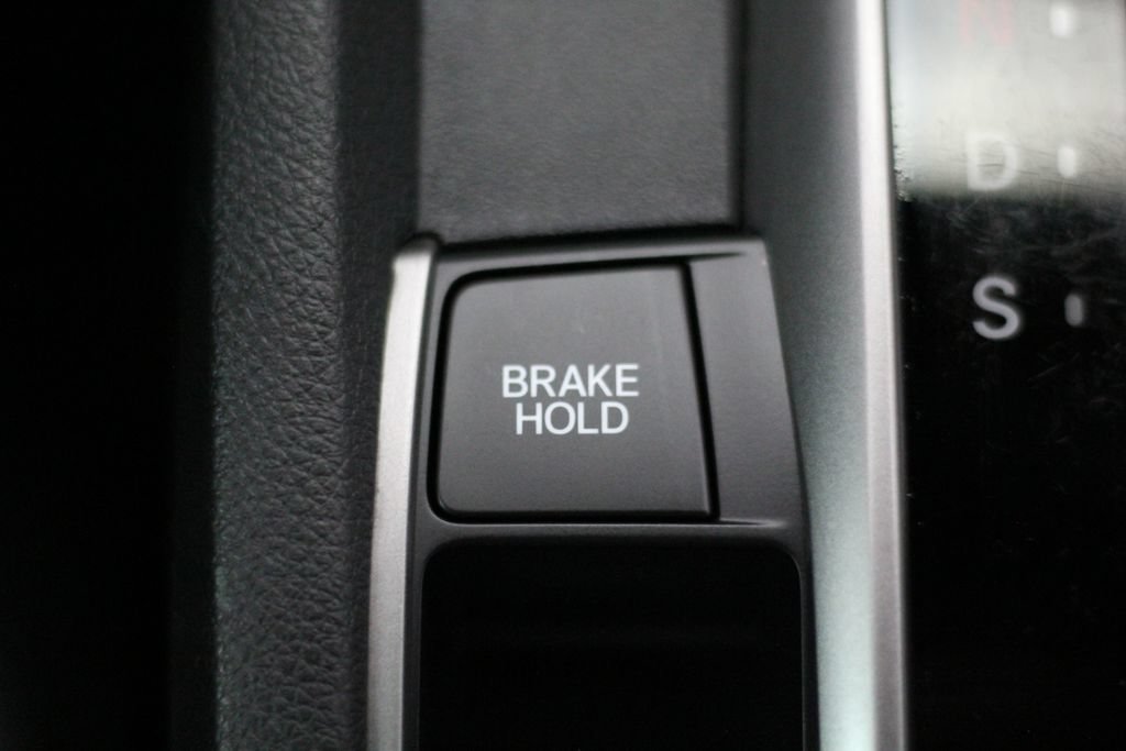 Used 2021 Honda Civic Sport image 28
