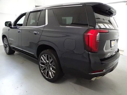 Certified 2026 GMC Yukon Denali Ultimate w/ LPO, Floor Liner Package AWD/4WD image 20