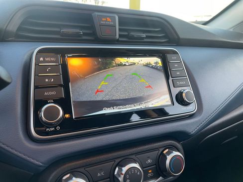 Used 2025 Nissan Versa SV image 23