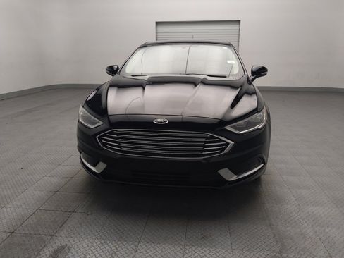 Used 2018 Ford Fusion SE FWD image 15