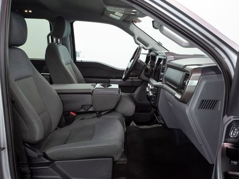 Used 2025 Ford F150 XLT w/ Equipment Group 301A Standard AWD/4WD image 16