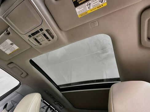 Used 2022 Toyota Highlander Platinum FWD image 27