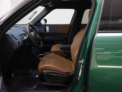 Certified 2025 MINI Cooper Countryman S image 5