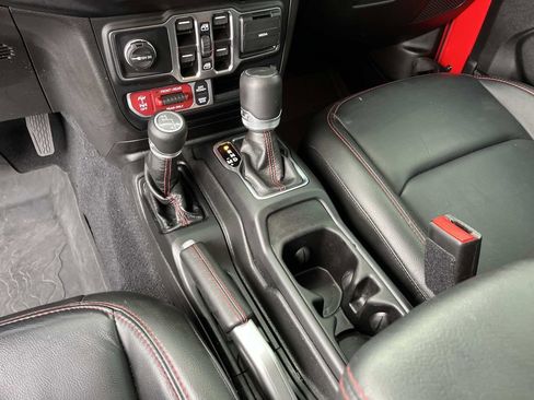 Used 2022 Jeep Gladiator Rubicon w/ LED Lighting Group image 30