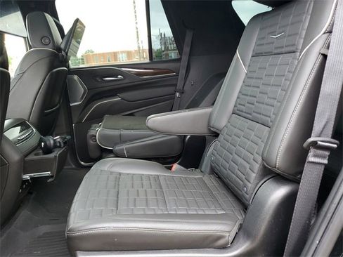 Certified 2023 Cadillac Escalade Sport Platinum image 28