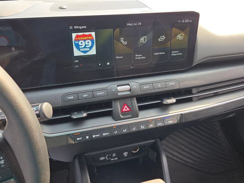 Used 2025 Kia K4 FWD image 32