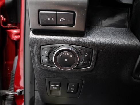 Certified 2019 Ford F150 Lariat w/ Equipment Group 502A Luxury AWD/4WD image 22