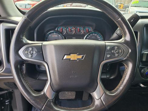Used 2018 Chevrolet Silverado 1500 LT w/ All Star Edition image 15