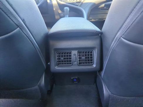 Used 2019 Toyota Camry XSE image 21