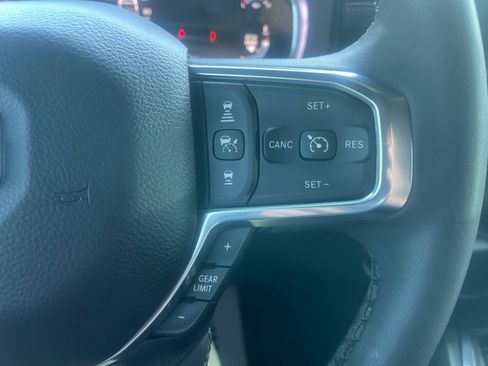 Used 2025 RAM 3500 Laramie w/ Sport Appearance Package AWD/4WD image 35