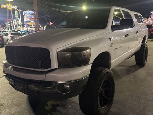 Used 2006 Dodge Ram 3500 Truck SLT w/ Light Group image 1