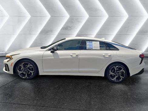 Used 2025 Kia K5 GT-Line FWD image 2