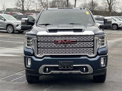 Used 2020 GMC Sierra 3500 Denali w/ Denali Ultimate Package image 2