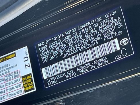 Used 2025 Toyota Crown XLE image 30