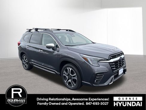 Used 2023 Subaru Ascent Touring AWD/4WD image 2