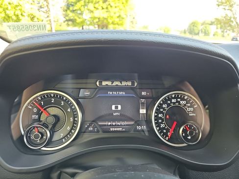 Used 2022 RAM 1500 Laramie AWD/4WD image 22