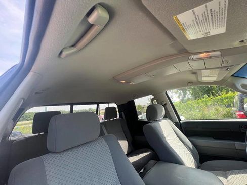 Used 2012 Toyota Tundra 4x4 Double Cab w/ SR5 Pkg image 25