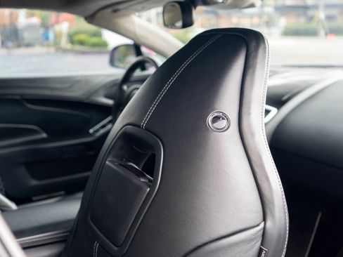 Used 2016 Aston Martin Vanquish Volante image 34