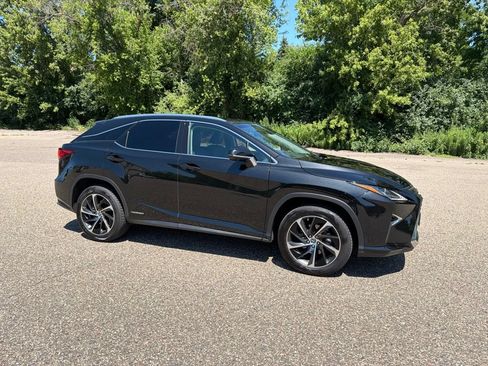 Used 2019 Lexus RX 450h AWD w/ Luxury Package image 15