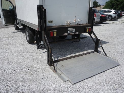Used 2019 Chevrolet Express 3500 image 15