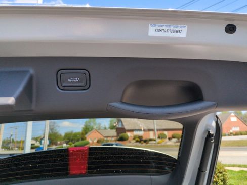 New 2026 Hyundai Kona Limited FWD image 28