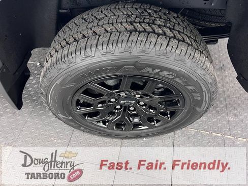 New 2026 Chevrolet Colorado W/T w/ WT Custom Package image 23